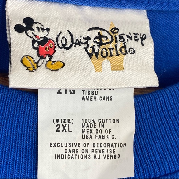 Walt Disney World size 2XL Blue Magic Kingdom Mickey Minnie Short Sleeve T-shirt - Picture 5 of 7